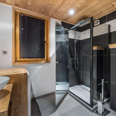 Familial Renove A Val D'isere, 120m², 4 Chambres, Proche Des Pistes, Parking Inclus - Fr-1-567-29 Apartment Val-d'Isere