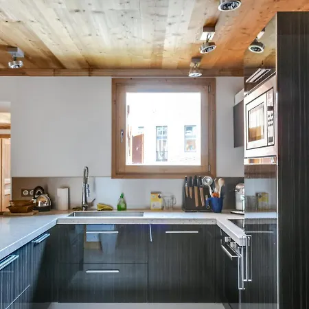 Familial Renove A Val D'isere, 120m², 4 Chambres, Proche Des Pistes, Parking Inclus - Fr-1-567-29 Val-d'Isere